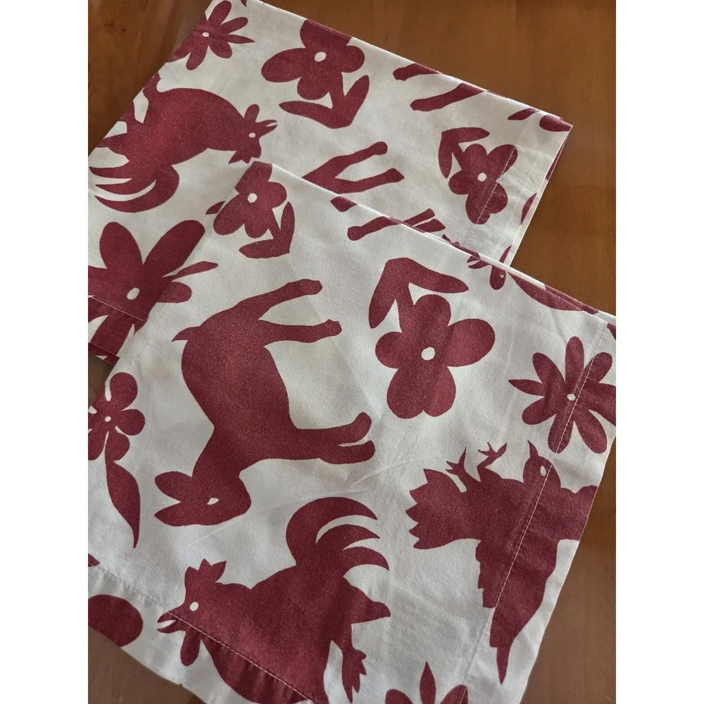 Potterybarn Folk Art Farm Animal Napkin (7) White Red Donkey Bird Cow Holiday